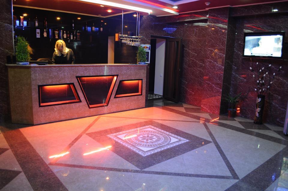 يريفان Hotel Apollon المظهر الخارجي الصورة